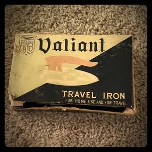 Rare vintage travel iron valiant in original box